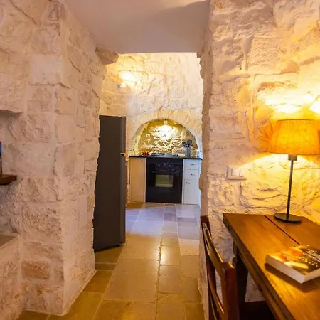 Trullo Selva Piccolo By *